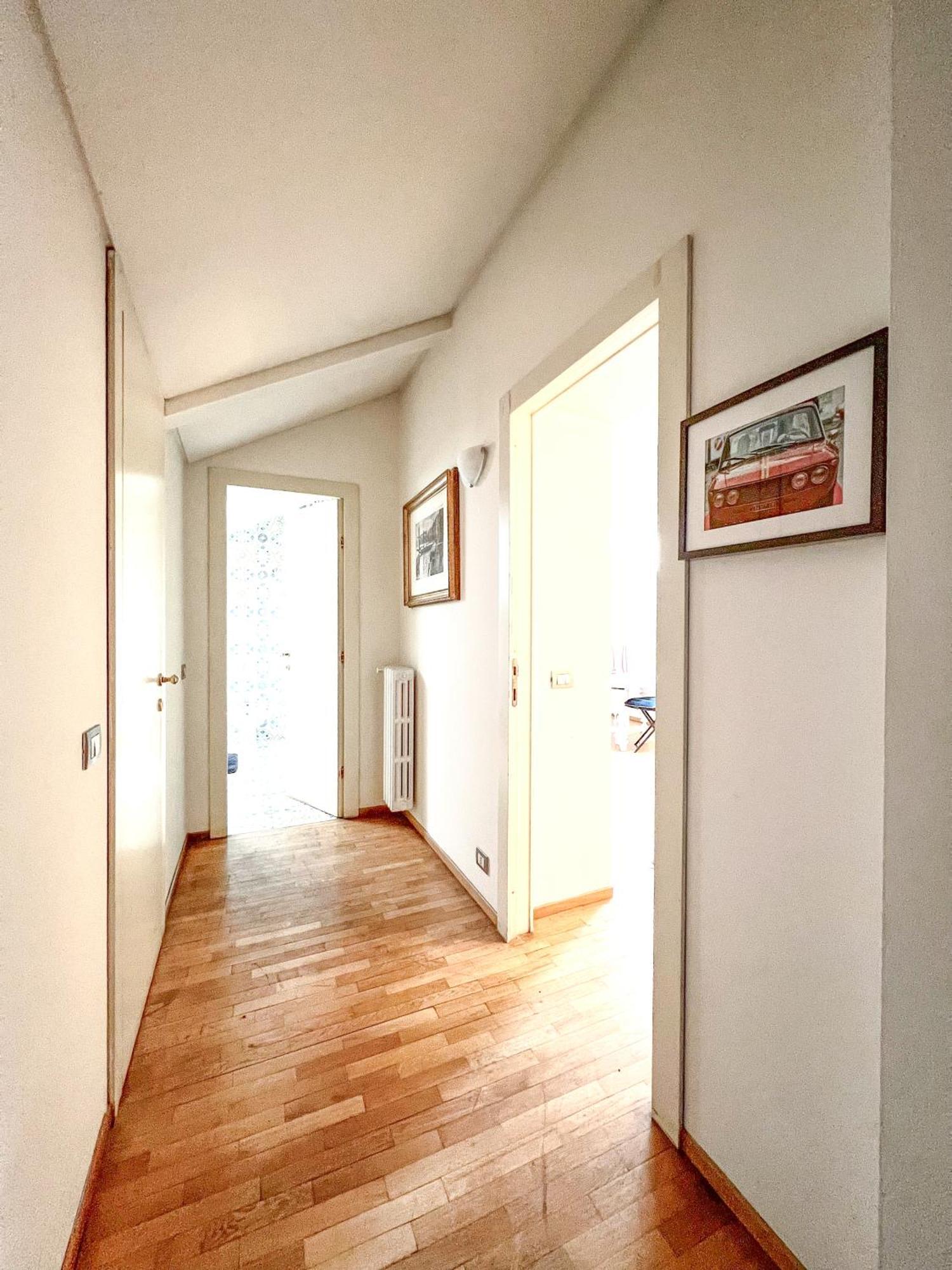 Comecasa Alfieri Cosy Apartment Asti Bagian luar foto